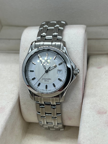 7EBE2DFA-810C-4343-9E6A-