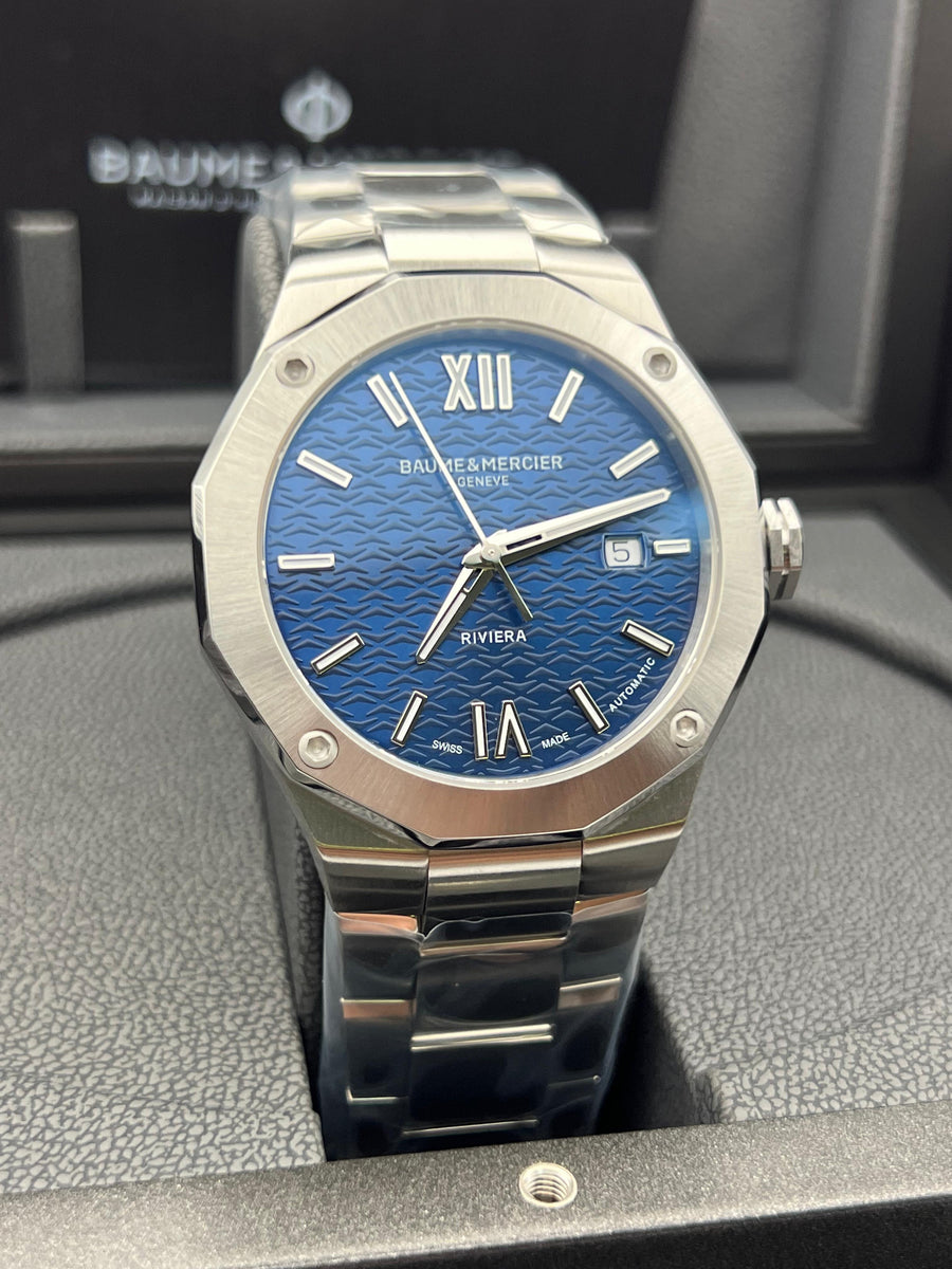New/Unworn Baume & Mercier Riviera M0A10620 Complete Set