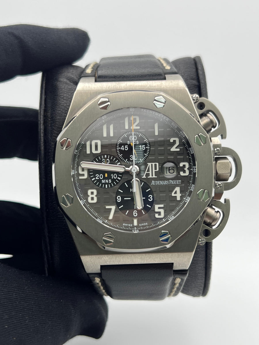 Audemars Piguet Royal Oak Offshore T3 “Terminator” 25863TI.OO.A001CU.01 Complete Set Dated 2004