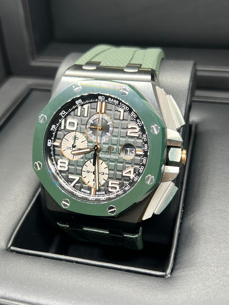 Audemars Piguet Royal Oak Offshore Chronograph 26405CE.OO.A056CA.01.A Complete Set Dated 2020