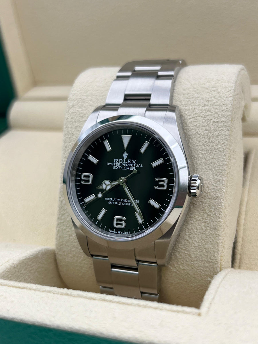 Rolex Explorer 36mm 124270 Complete Set Dated 2023