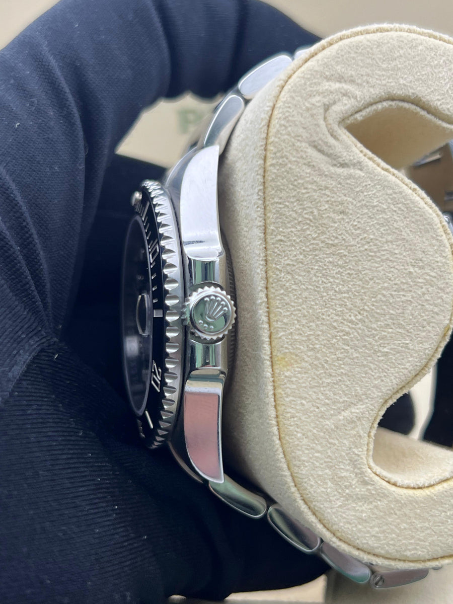Rolex Submariner Date 116610LN With Box & Papers Dated 2014