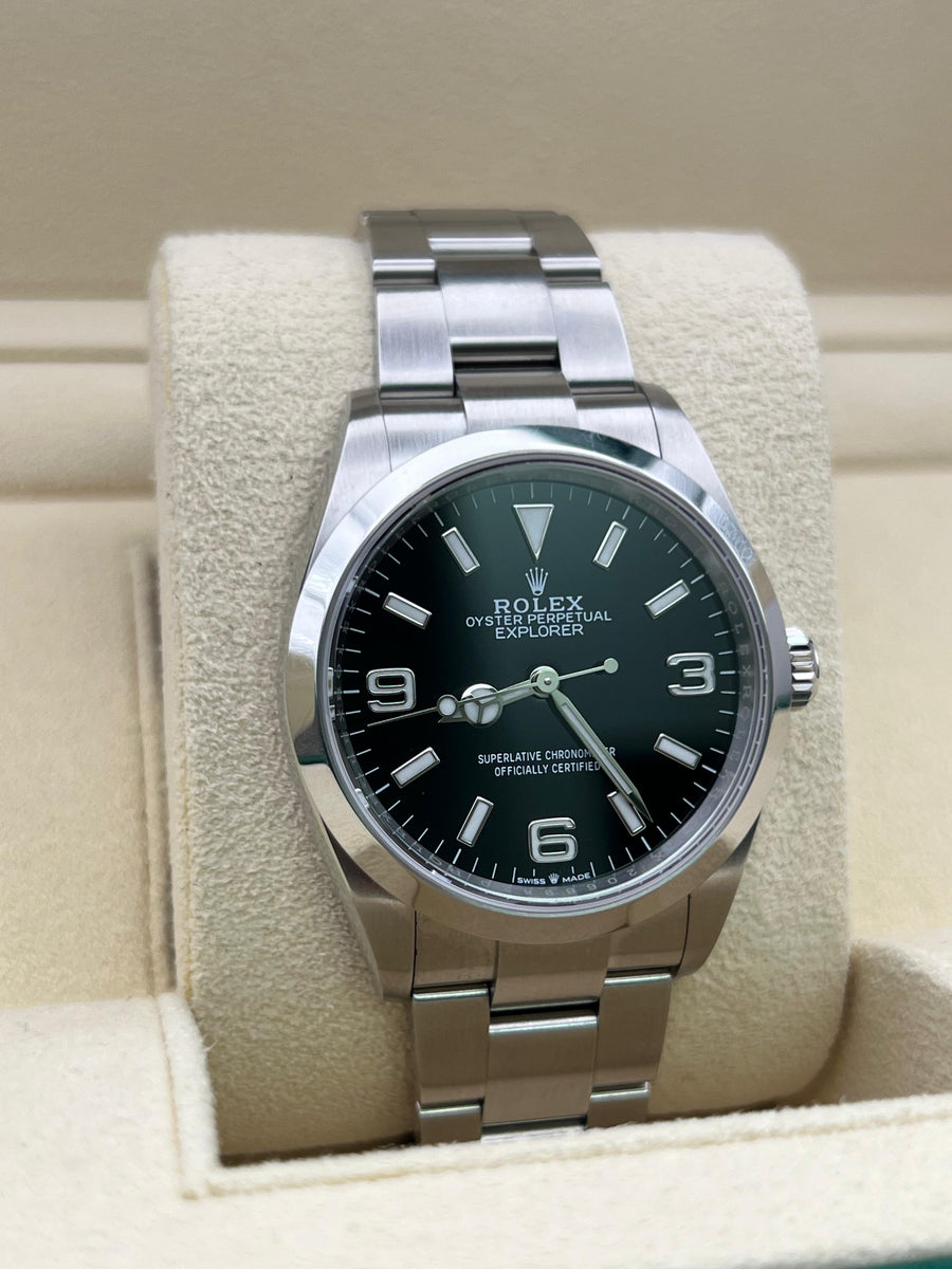 Rolex Explorer 36mm 124270 Complete Set Dated 2023