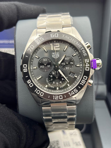 New/Unworn Tag Heuer Formula 1 Chronograph CAZ1011.BA0842 Complete Set