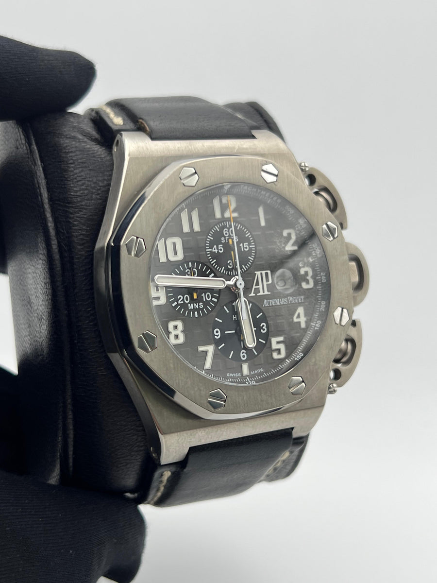 Audemars Piguet Royal Oak Offshore T3 “Terminator” 25863TI.OO.A001CU.01 Complete Set Dated 2004