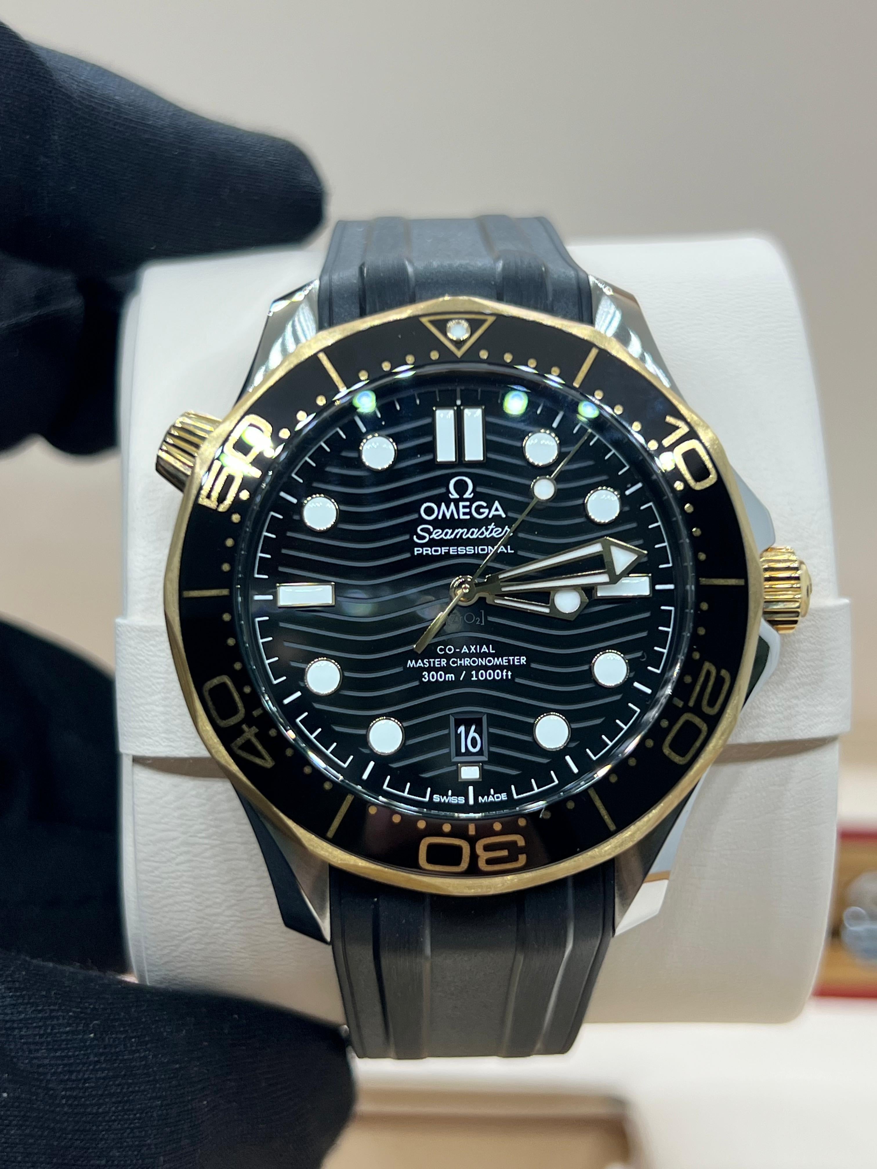 1691E3BF-3F65-4792-8387-
