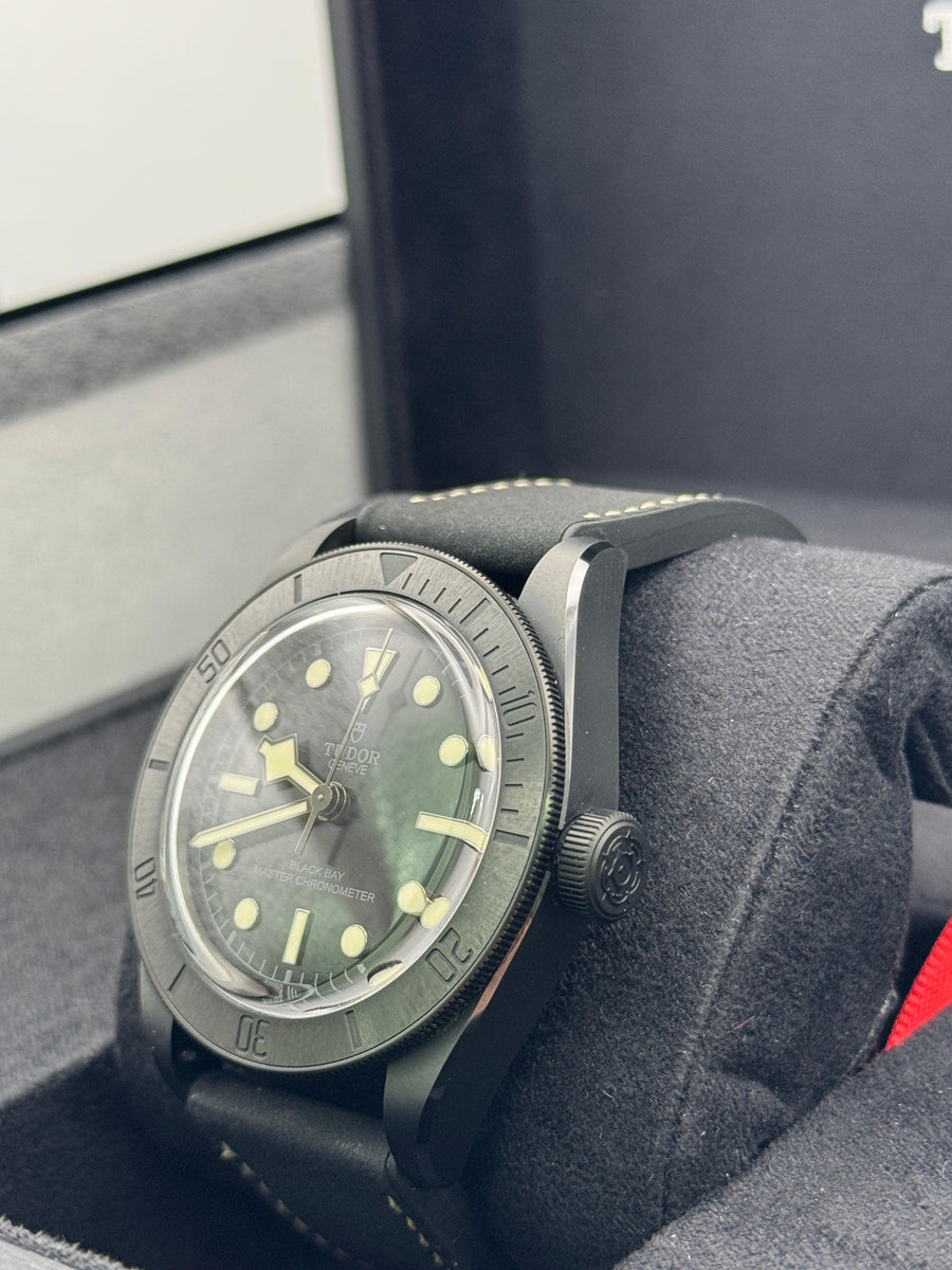 Tudor Blackbay Ceramic 79210CNU Complete Set Dated 2023