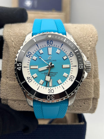 New/Unworn Breitling Superocean 44mm A17376211L2S2 Complete Set Dated 2025