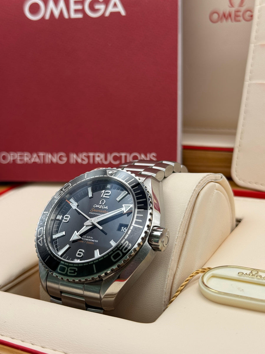 Omega Seamaster Planet Ocean 215.30.44.21.01.001 Complete Set Dated 2022