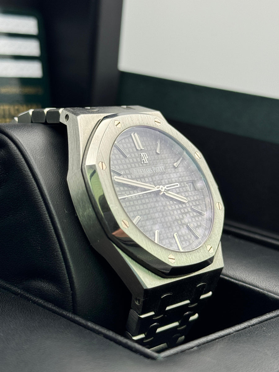 Audemars Piguet Royal Oak 15500ST.OO.1220ST.02 With Box & Papers