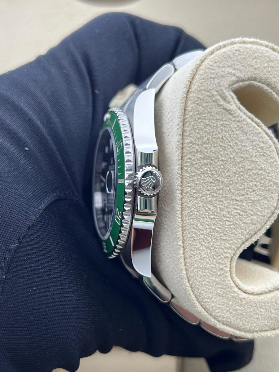Rolex Submariner Date 126610LV “Starbucks” Complete Set Dated 2024