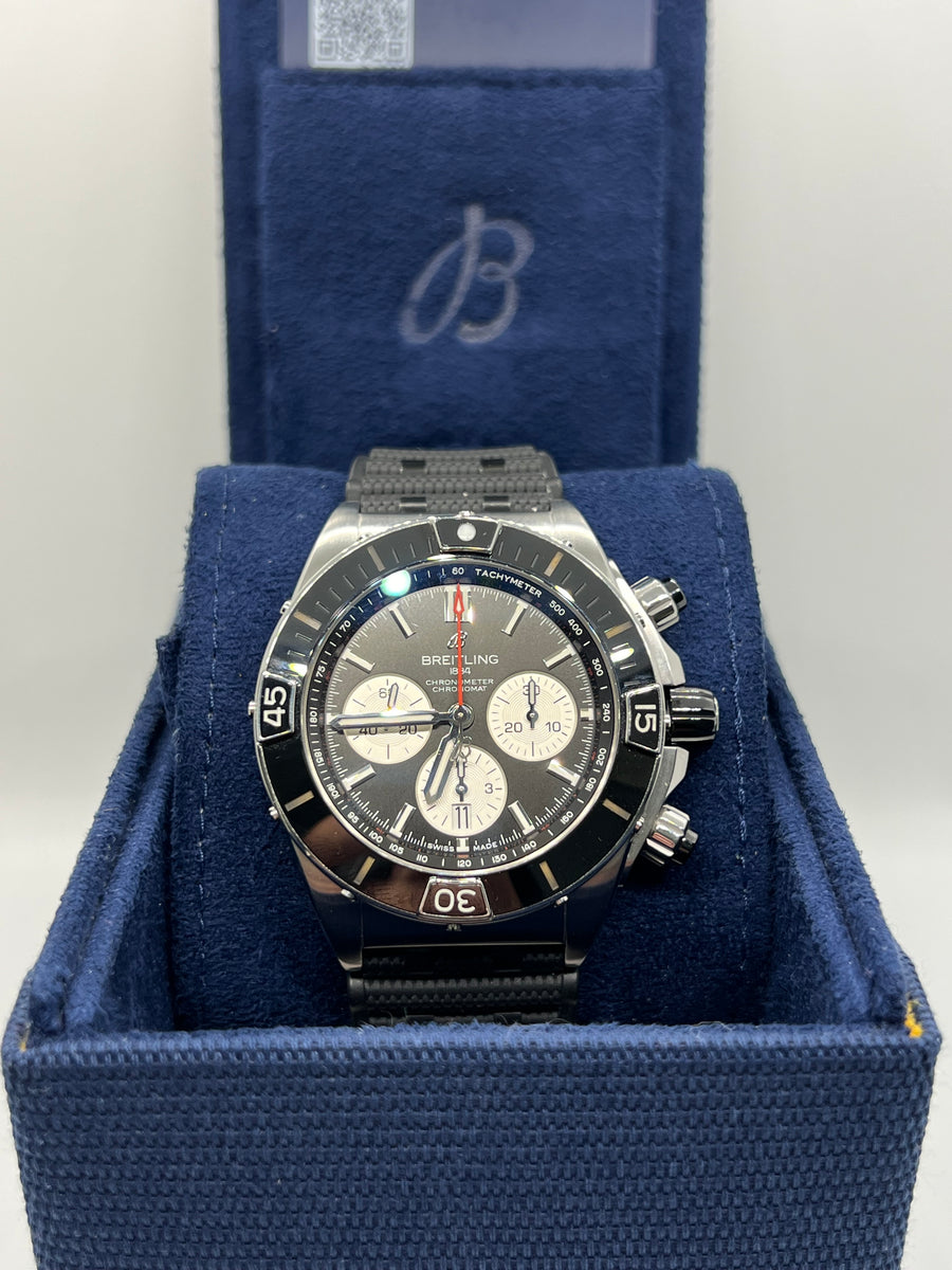 Breitling Super Chronomat B01 44mm AB0136251B1S1 Complete Set