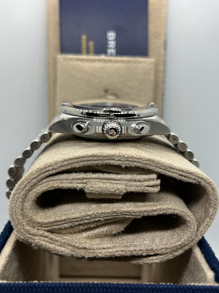 New/Unworn Breitling Chronomat B01 42mm Ref# AB0134101C1A1 Complete Set