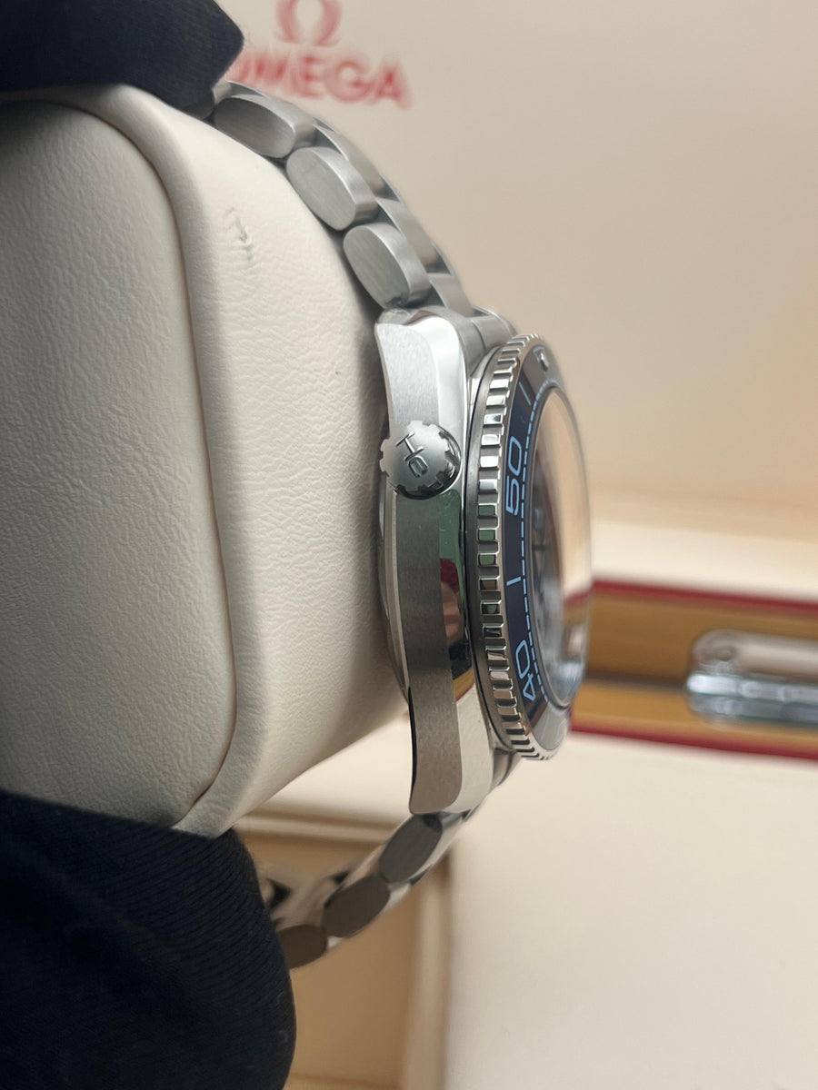 Omega Seamaster Planet Ocean Summer 215.30.40.20.03.002 Complete Set Dated 2024