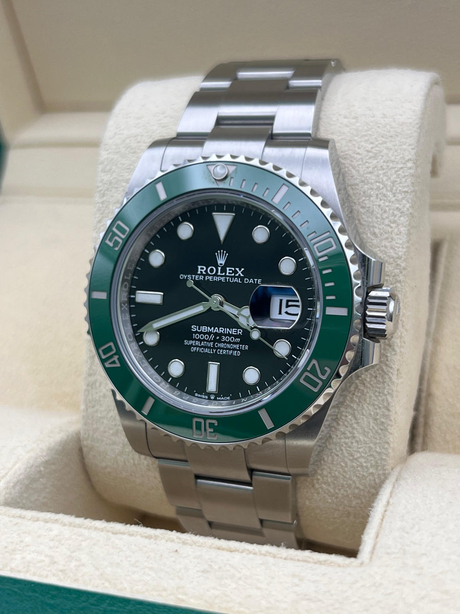 Rolex Submariner Date 126610LV Complete Set Dated 2023