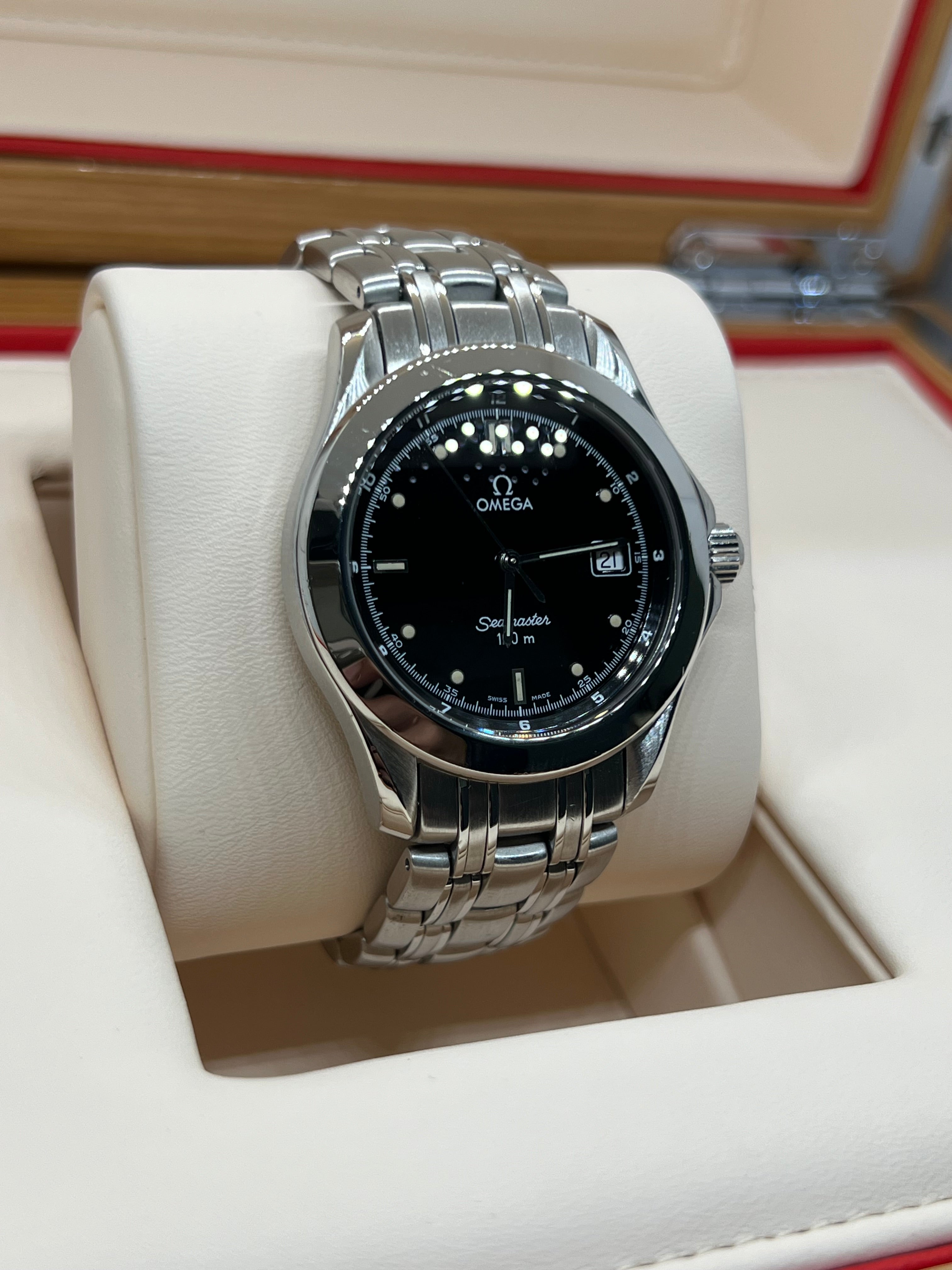 OMEGA Seamaster クォーツ 腕時計 Omega Seamaster Quartz 2511.50 Watch Only – BST Watches