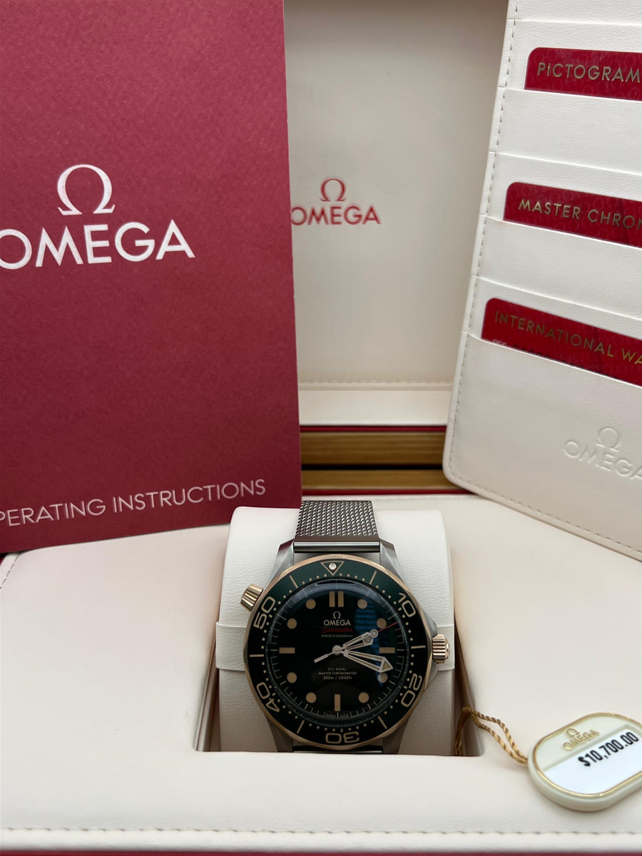 Omega Seamaster Professional 210.90.42.20.10.001 Complete Set Dated 2025