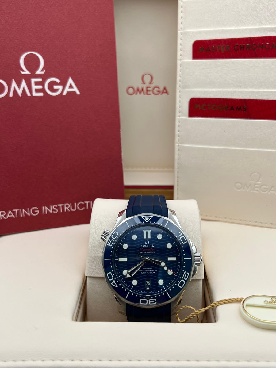 Omega Seamaster Professional 210.32.42.20.03.001 Complete Set Dated 2024