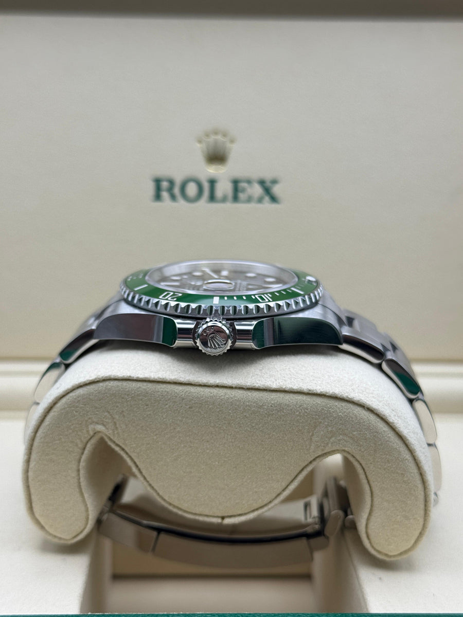 New/Unworn Rolex Submariner Date 126610LV Complete Set Dated 10/2025