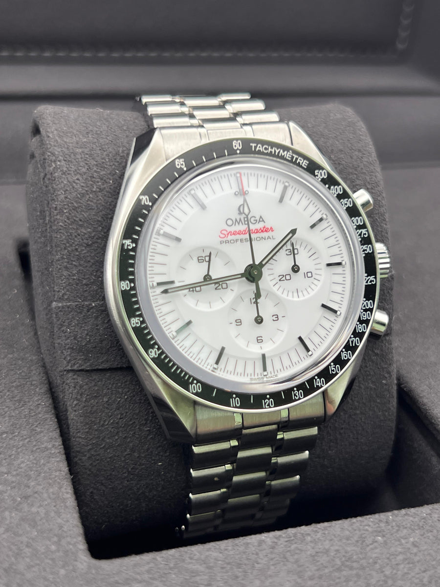 Omega Speedmaster White 310.30.42.50.04.001 Complete Set