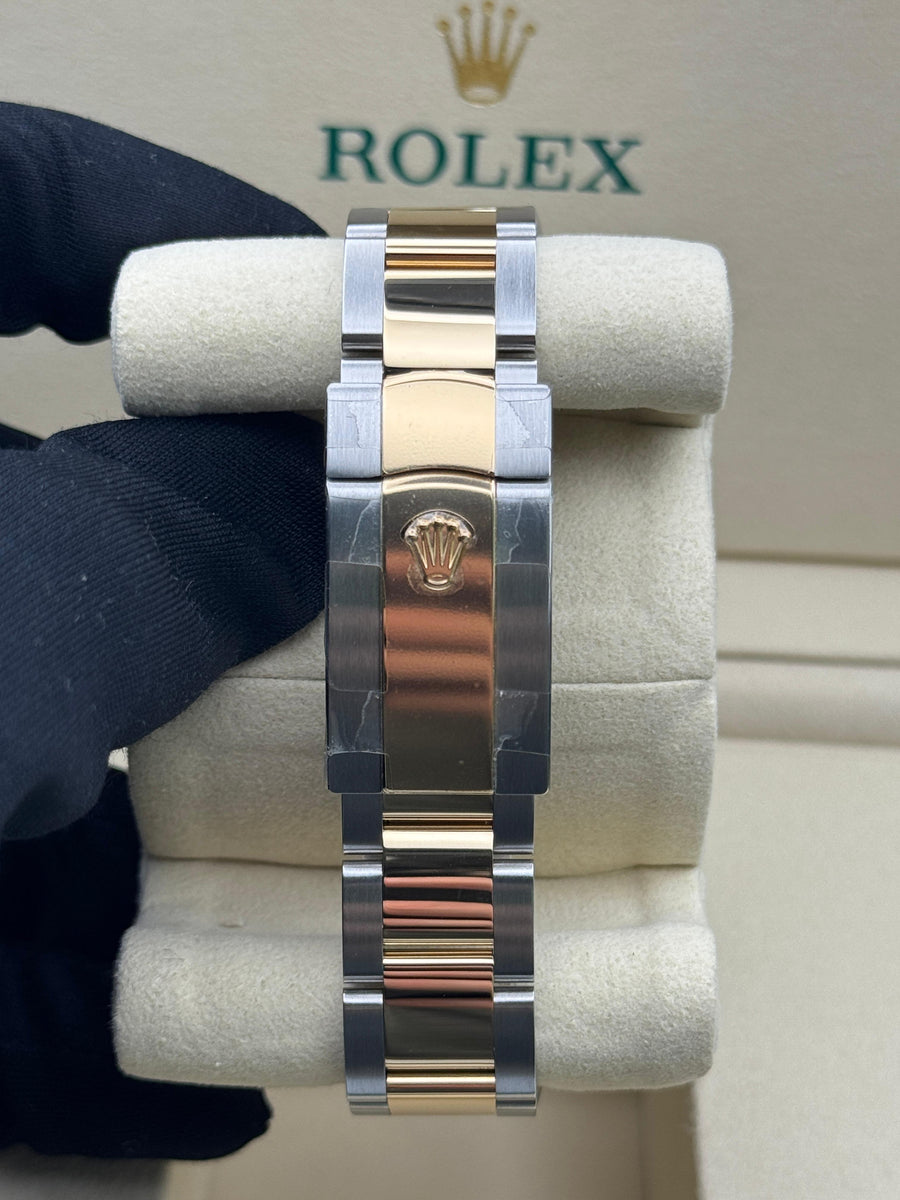 New/Unworn Rolex Datejust 126333 Champagne Complete Set Dated 09/2025
