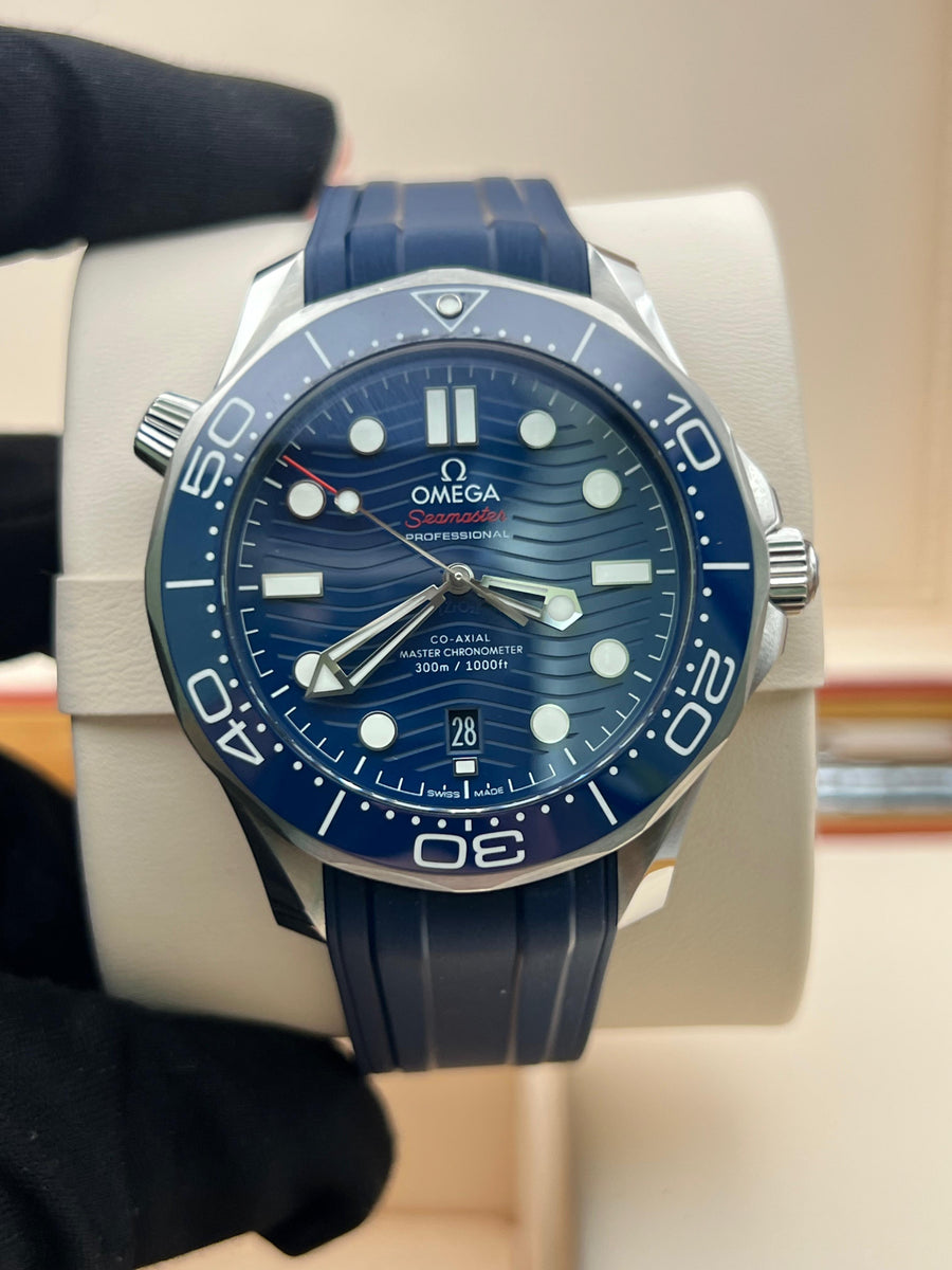 Omega Seamaster Professional 210.32.42.20.03.001 Complete Set Dated 2024