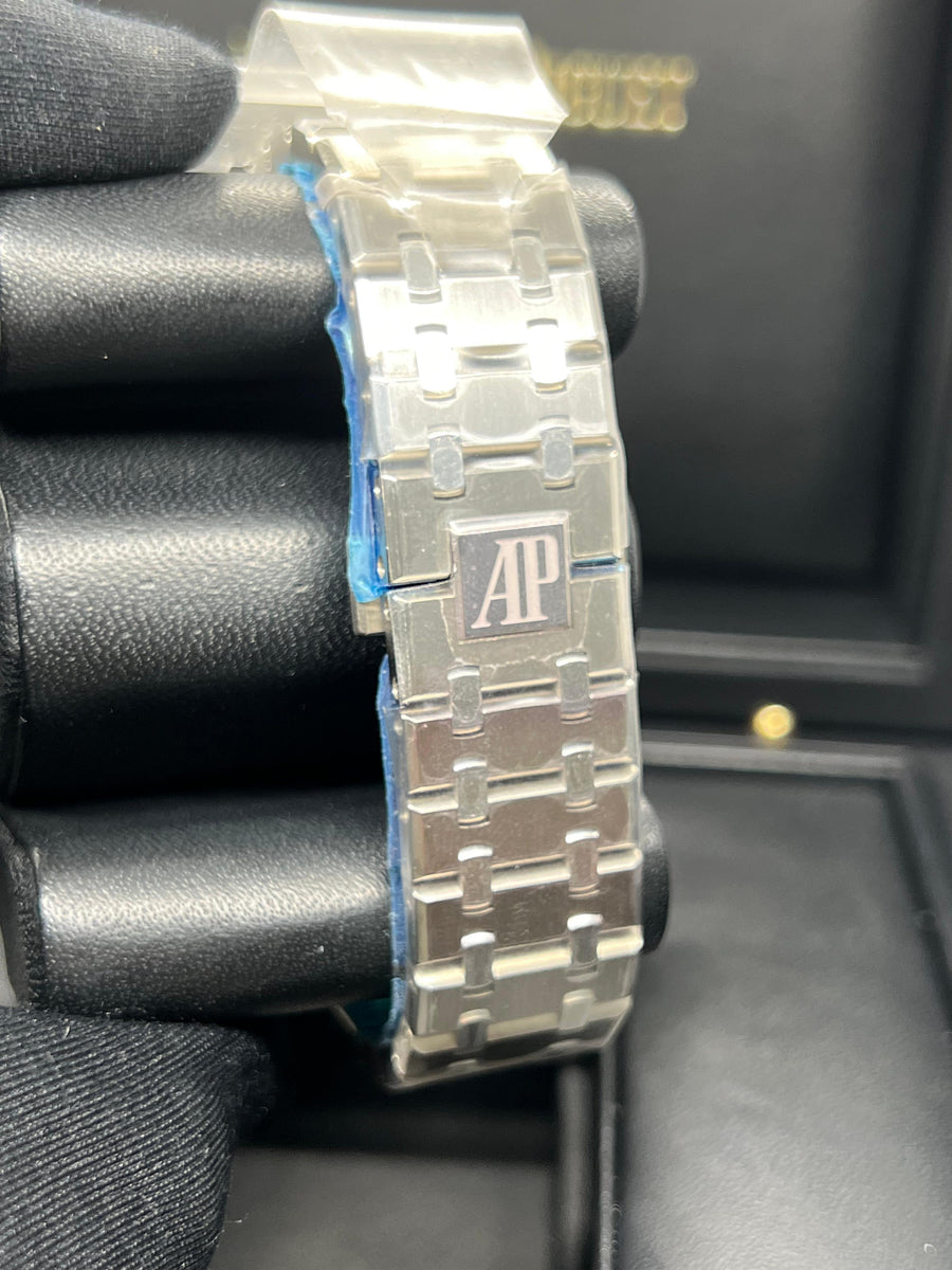 New/Unworn Audemars Piguet Royal Oak Chronograph 26331IP.OO.1220IP.01 (Full Factory Stickers) Complete Set Dated 2018