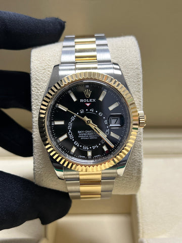Rolex Skydweller Two Tone 326933 Complete Set Dated 07/2022