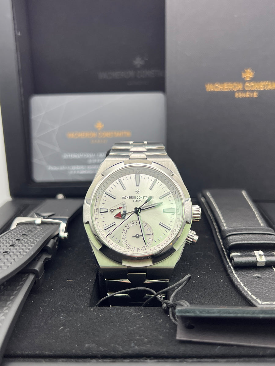 Vacheron Constantin Overseas Dual Time 7900V/110A-B333 Complete Set Dated 2022