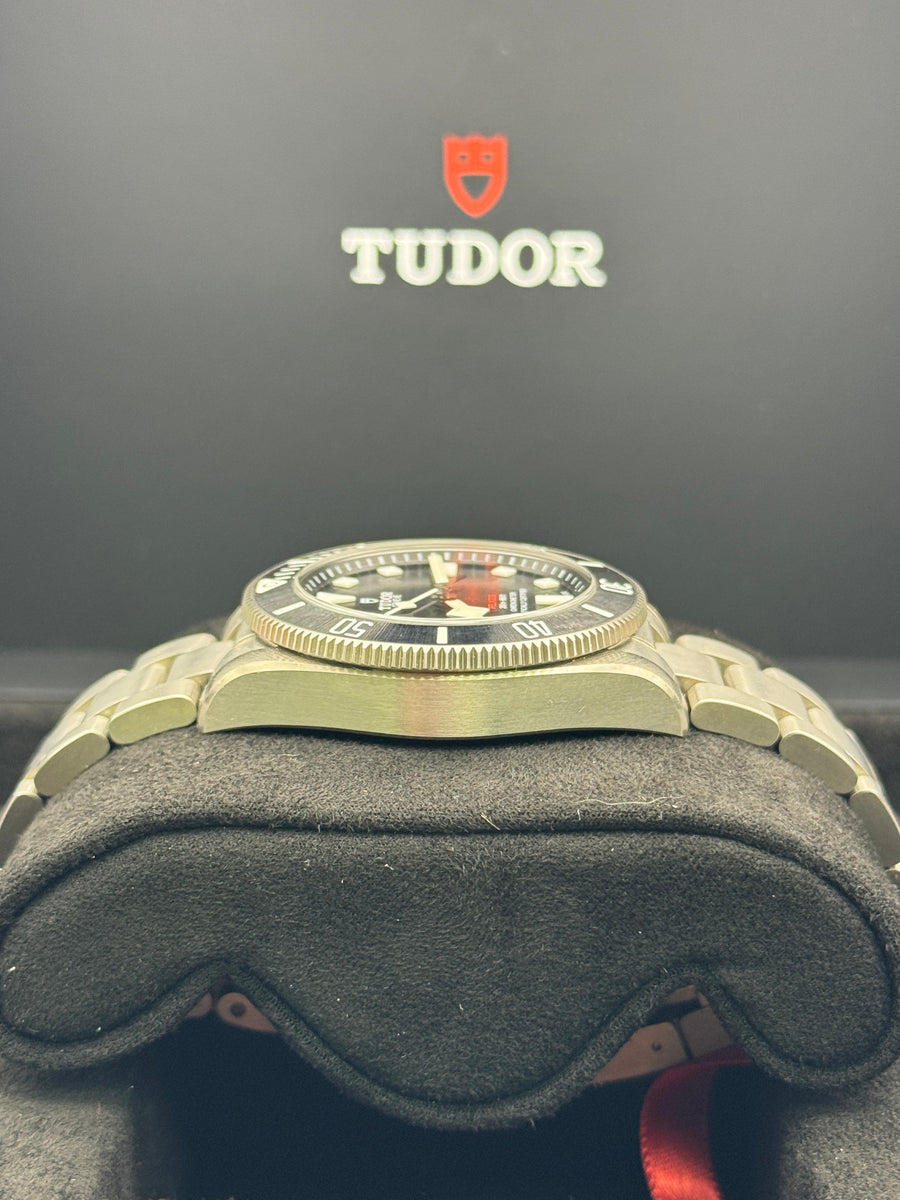 New/Unworn Tudor Pelagos 39mm 25407N Complete Set Dated 08/2025