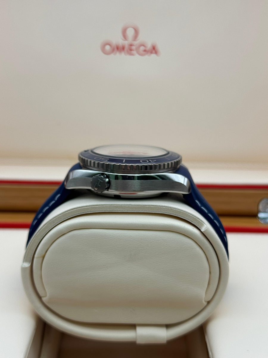 Omega Seamaster Planet Ocean 38mm 232.92.38.20.03.001 With Box & Papers