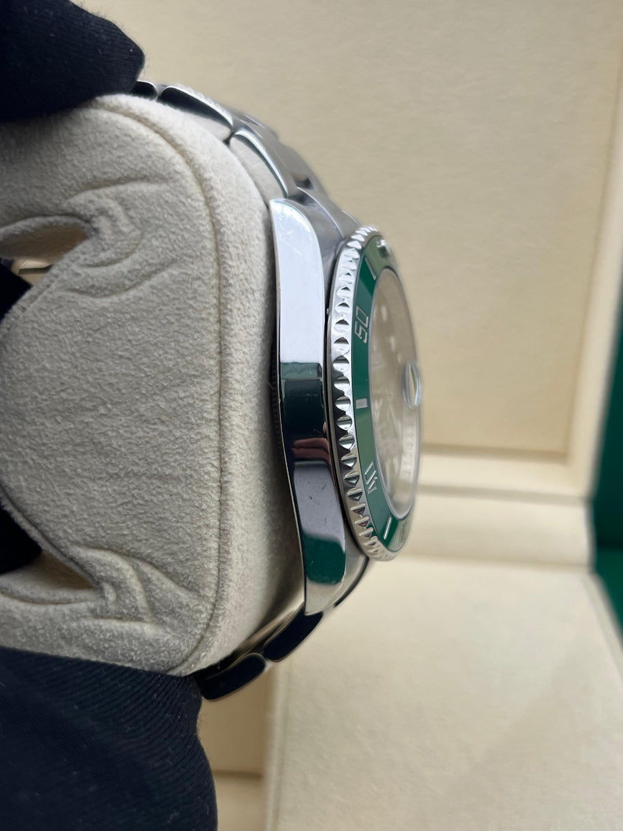 Rolex Submariner Date “Hulk” 116610LV Watch Only