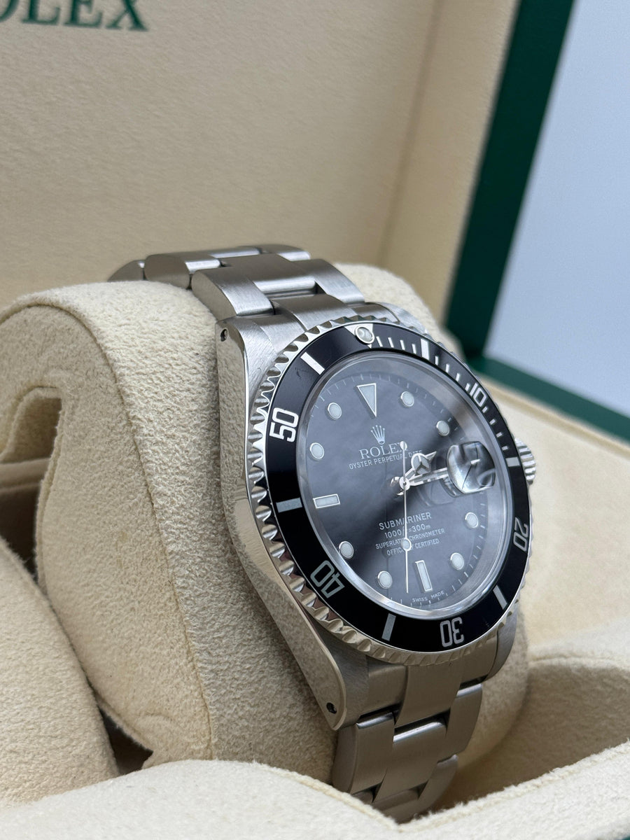 Rolex Submariner Date 16610 With Papers Dated 2003