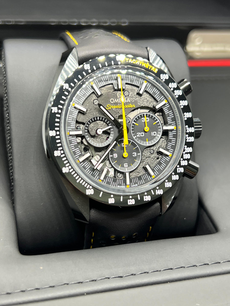 New/Unworn Omega Speedmaster Darkside Of The Moon 311.92.44.30.01.001 Complete Set Dated 2025