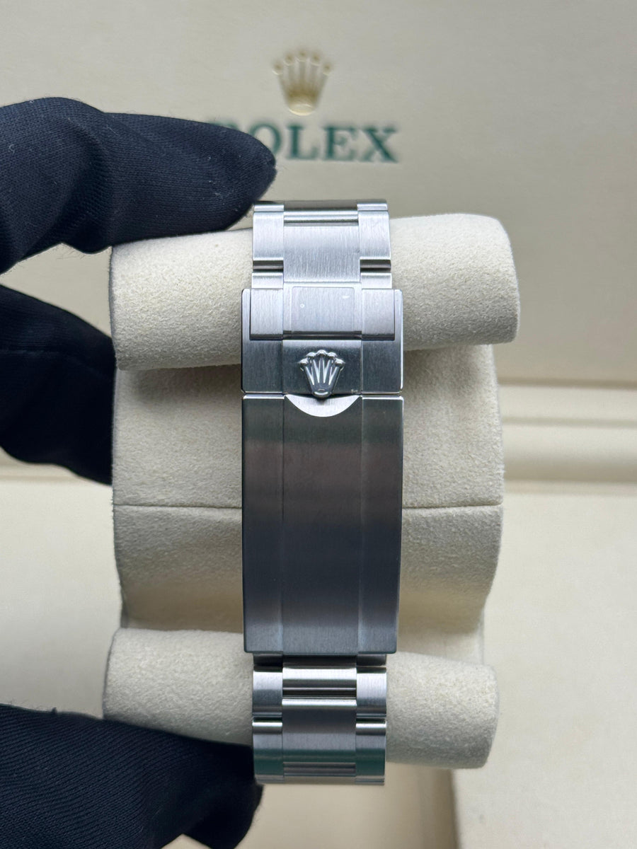 New/Unworn Rolex Submariner Date 126610LV Complete Set Dated 10/2025