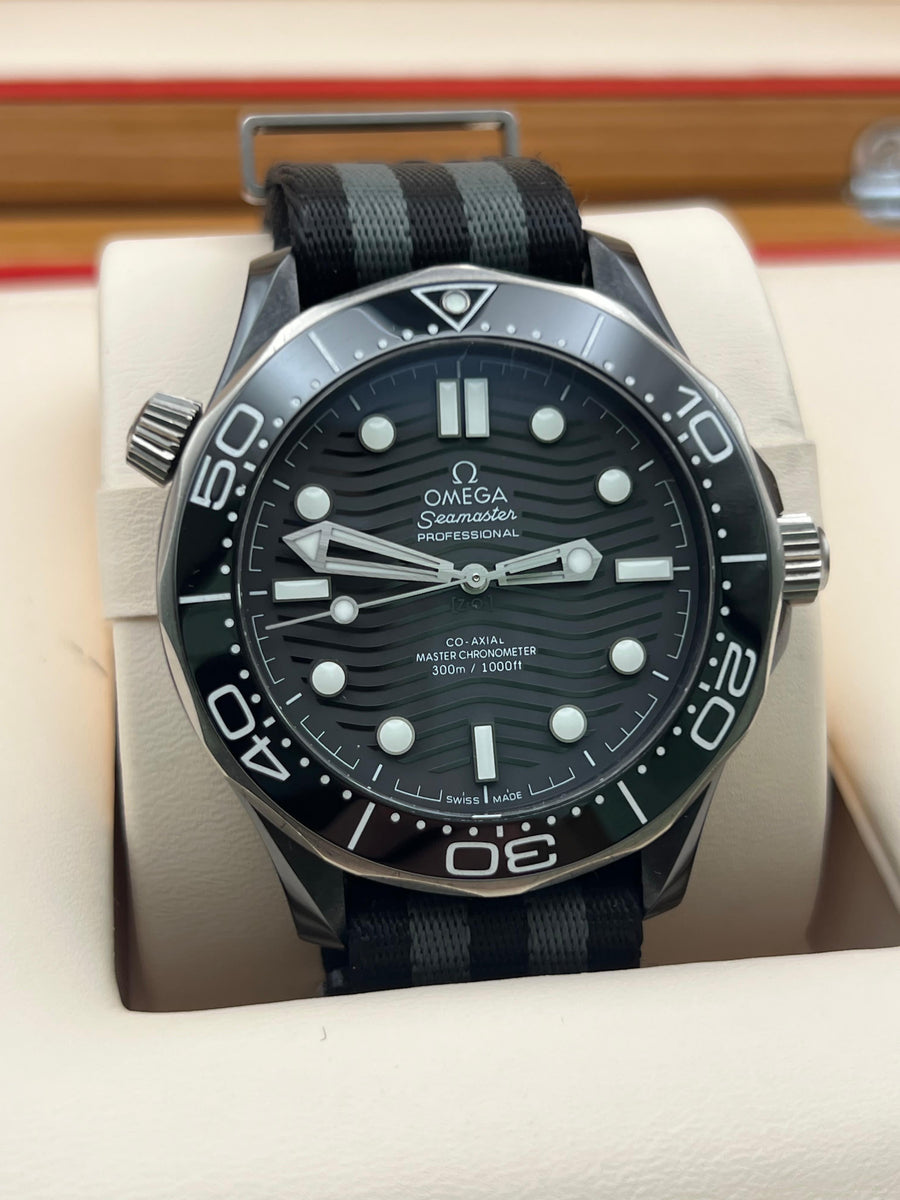 Omega Seamaster Professional 210.92.44.20.01.002 With Box & Papers 2022