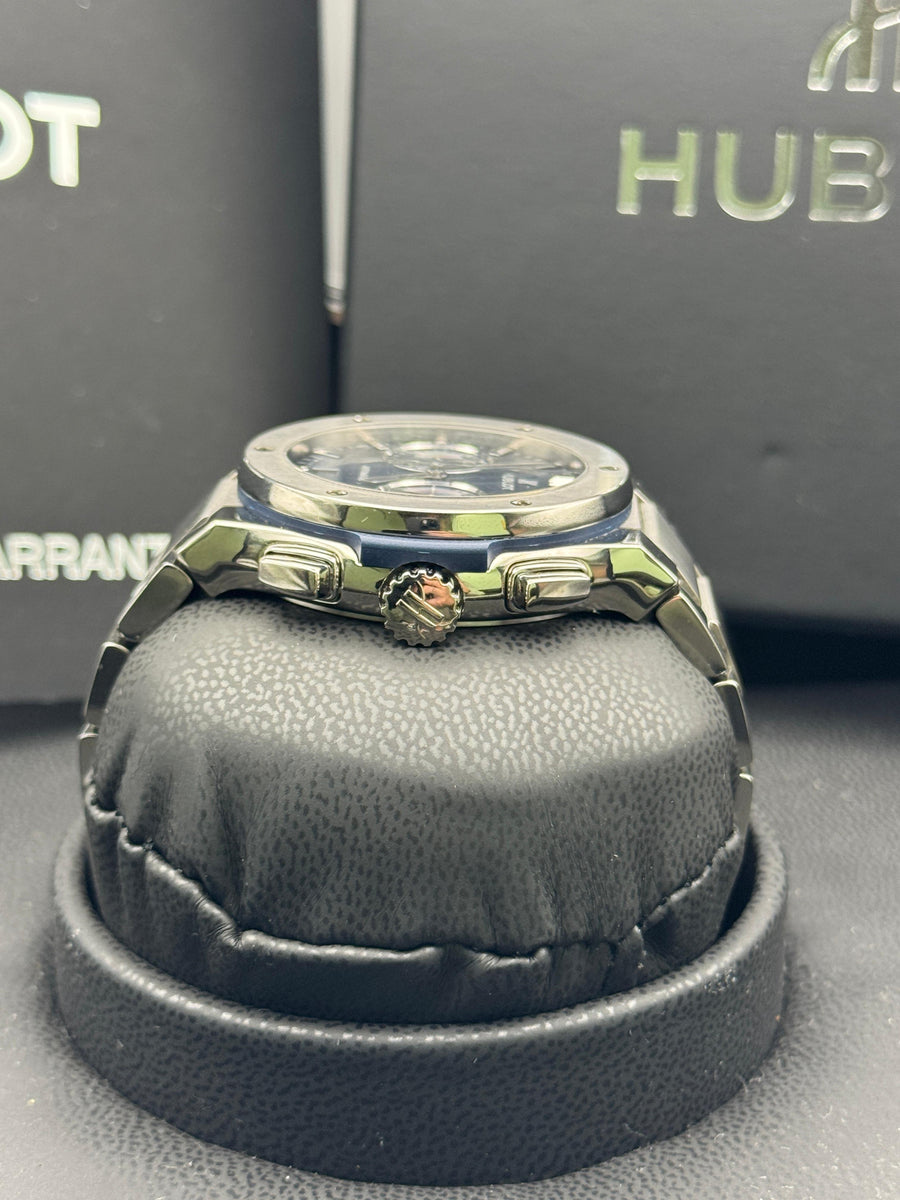 Hublot Classic Fusion Titanium Chronograph 540.NX.7170.NX Complete Set