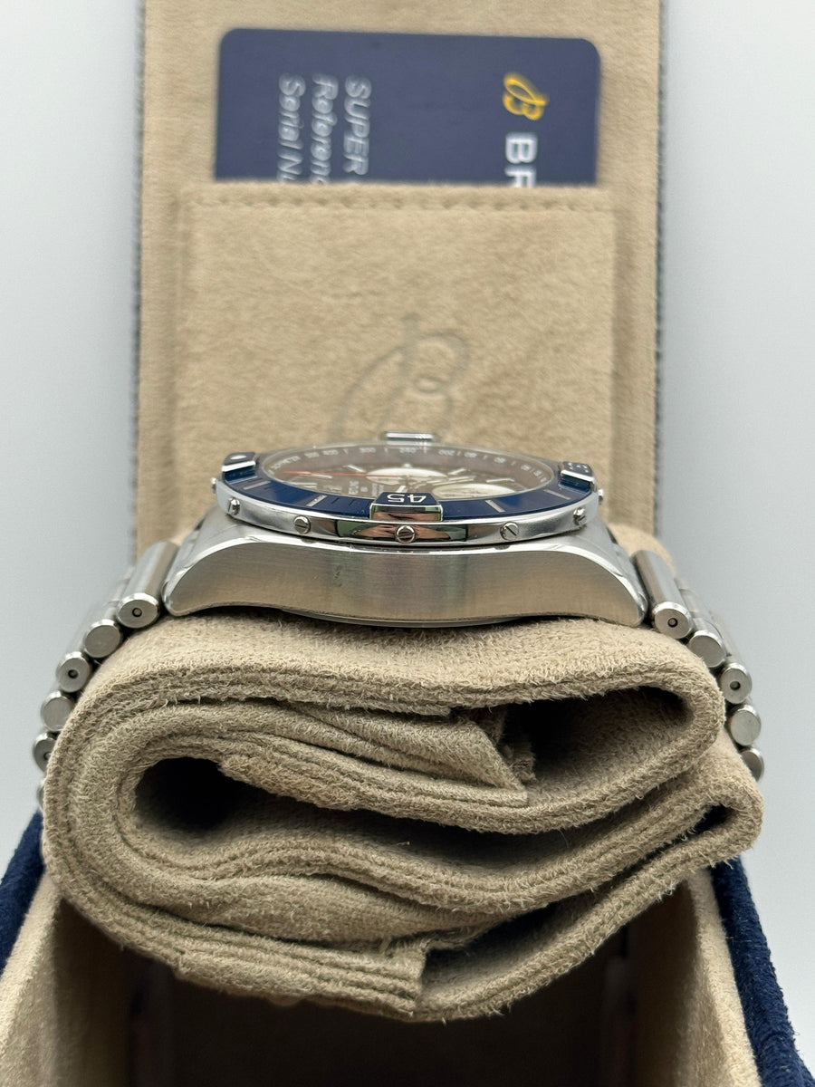 Breitling Super Chronomat B01 44mm AB0136161C1A1 Complete Set Dated 2022