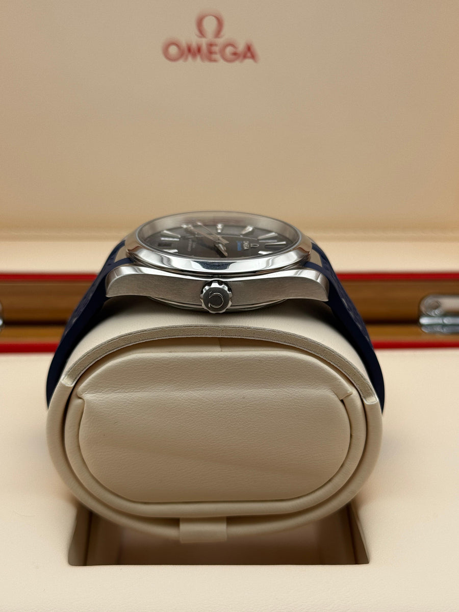 Omega Seamaster Aquaterra 220.12.41.21.03.001 Complete Set Dated 2020