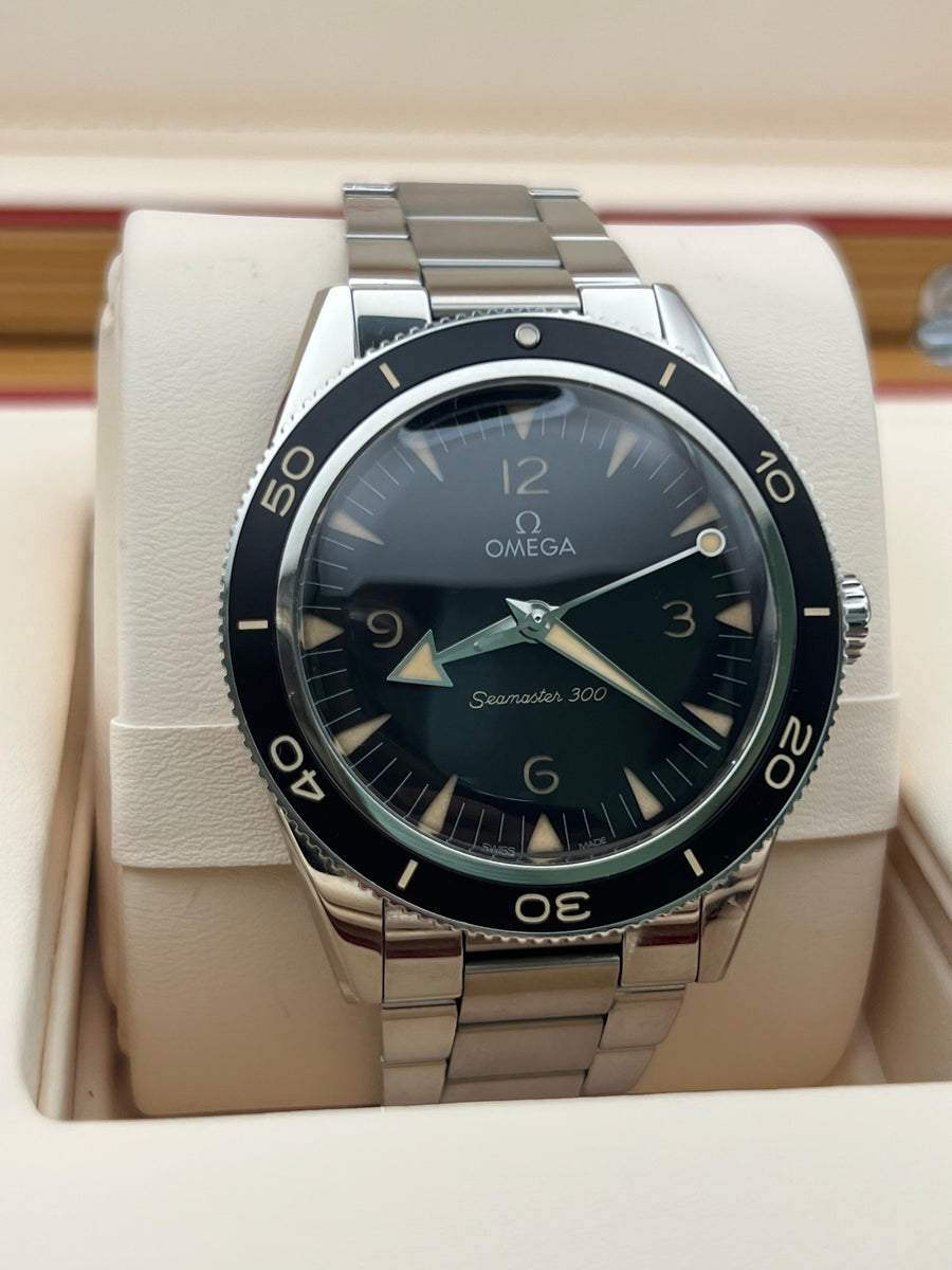 Omega Seamaster 300 234.30.41.21.01.001 Complete Set Dated 2024