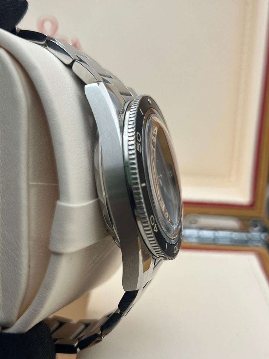 Omega Seamaster 300 234.30.41.21.01.001 Complete Set Dated 2024