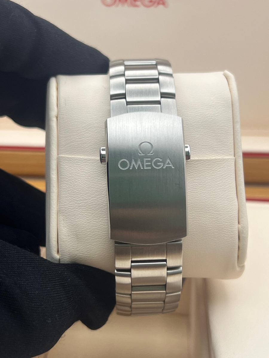Omega Seamaster Planet Ocean Summer 215.30.40.20.03.002 Complete Set Dated 2024
