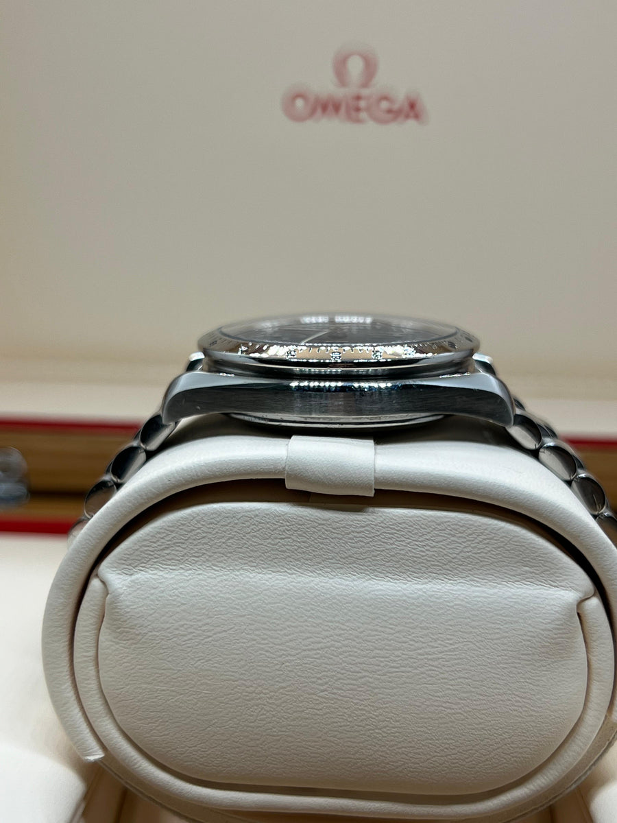 Omega Speedmaster Date 3511.80 Watch Only