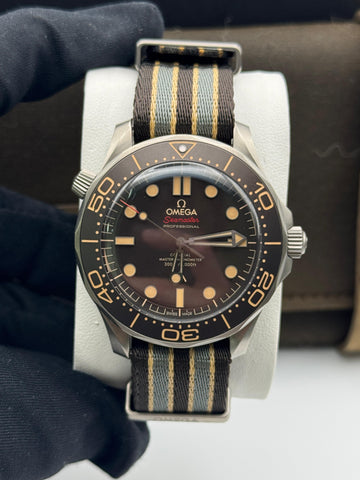 Omega Seamaster Professional No Time To Die 210.92.42.20.01.001 Complete Set Dated 2025