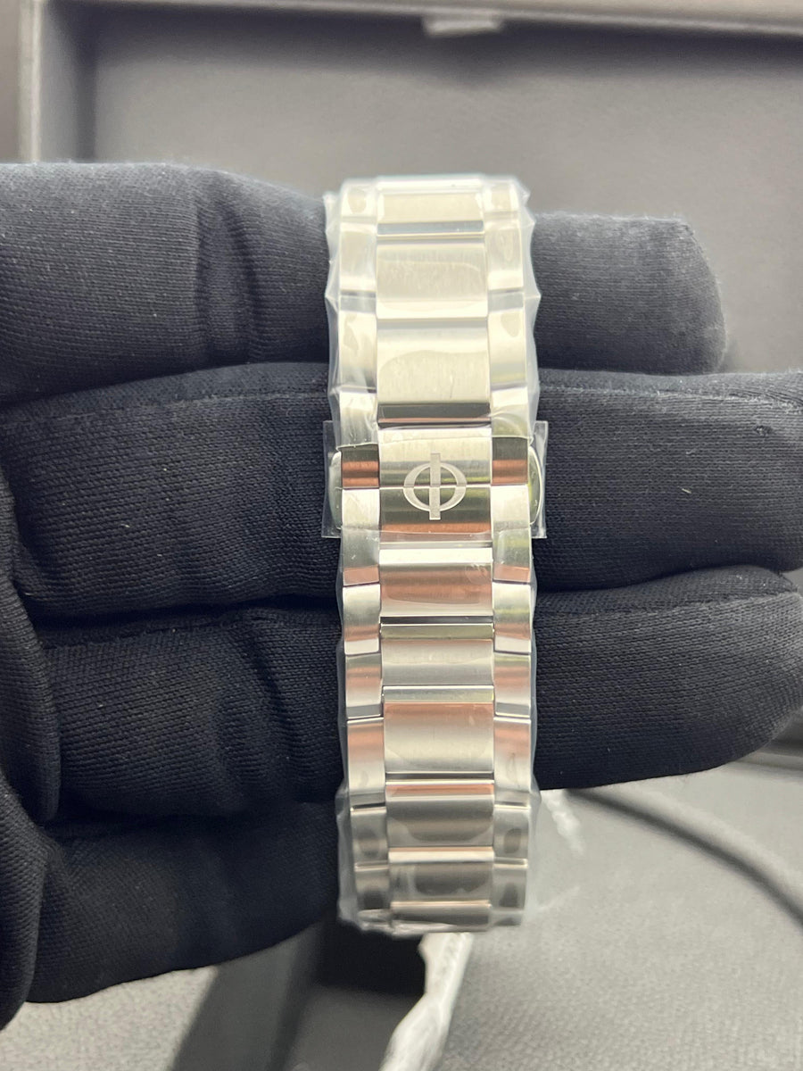 New/Unworn Baume & Mercier Riviera M0A10612 Complete Set