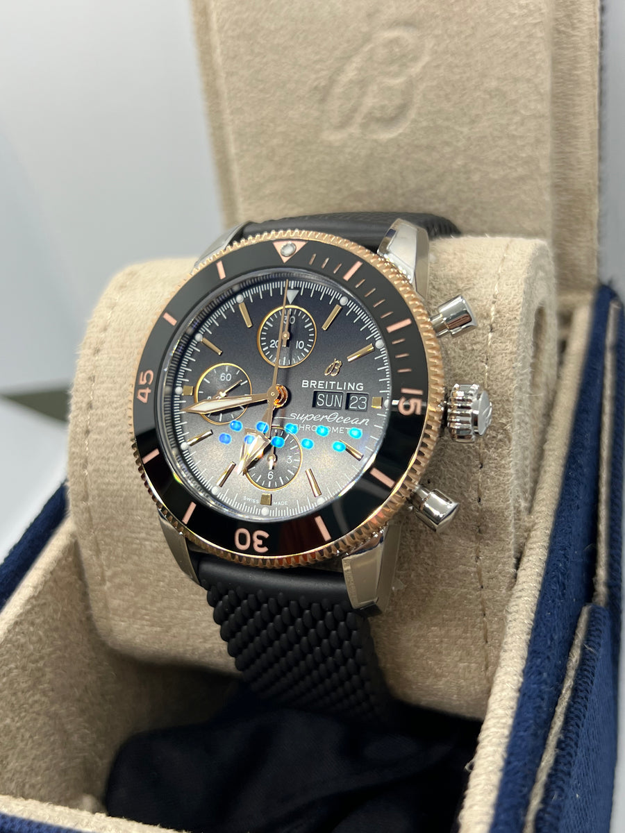 New/Unworn Breitling Superocean Heritage Chronograph U13313121B1S1 Complete Set