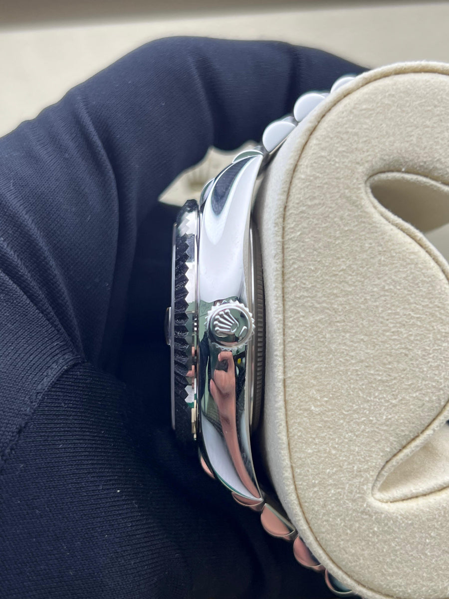 New/Unworn Rolex Skydweller Blue Dial 336934 Complete Set Dated 2025