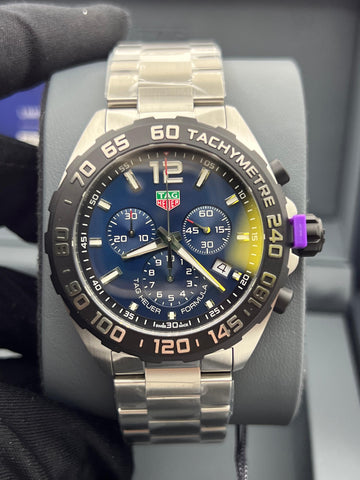 New/Unworn Tag Heuer Formula 1 Chronograph CAZ101AV.BA0842 Complete Set