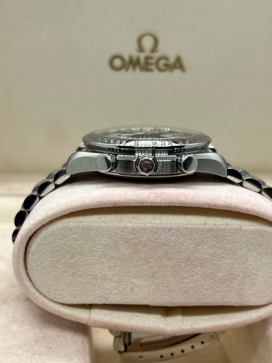 Omega Speedmaster Date 3511.50 Watch & Box Only