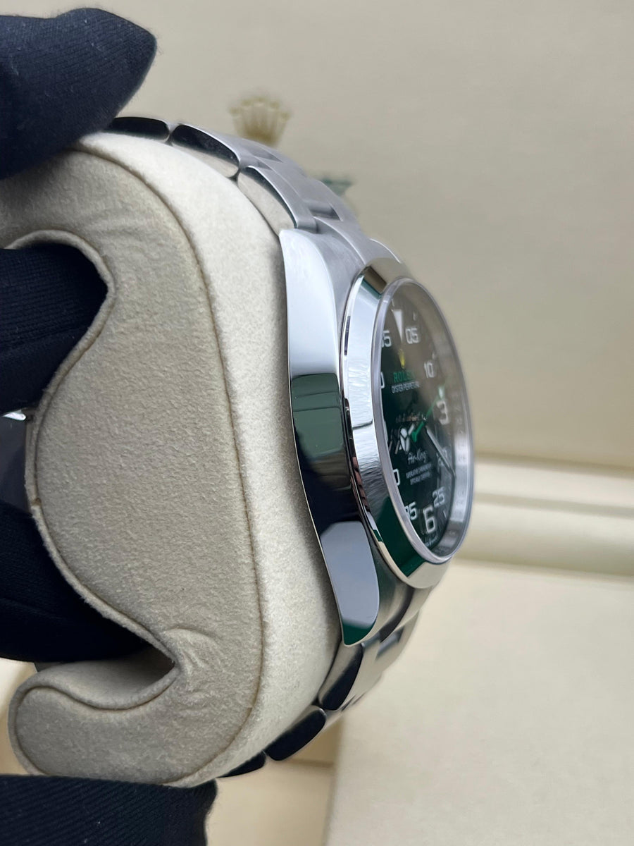 Rolex Airking 126900 Complete Set Dated 2025